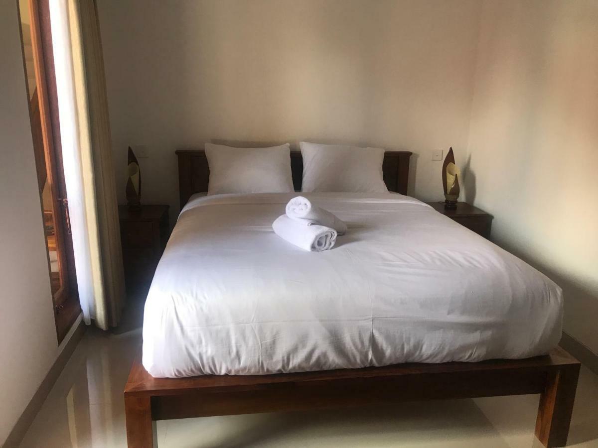 Raka & Rai Homestay Canggu  Exterior photo